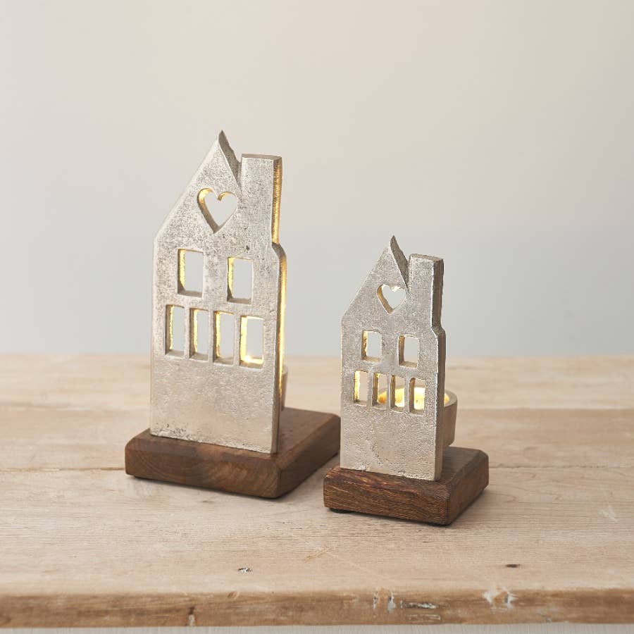 Metal House on Base, 15cm