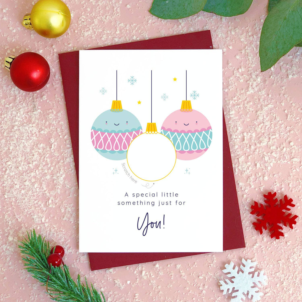 Christmas Bauble Scratch Card: Red & Green